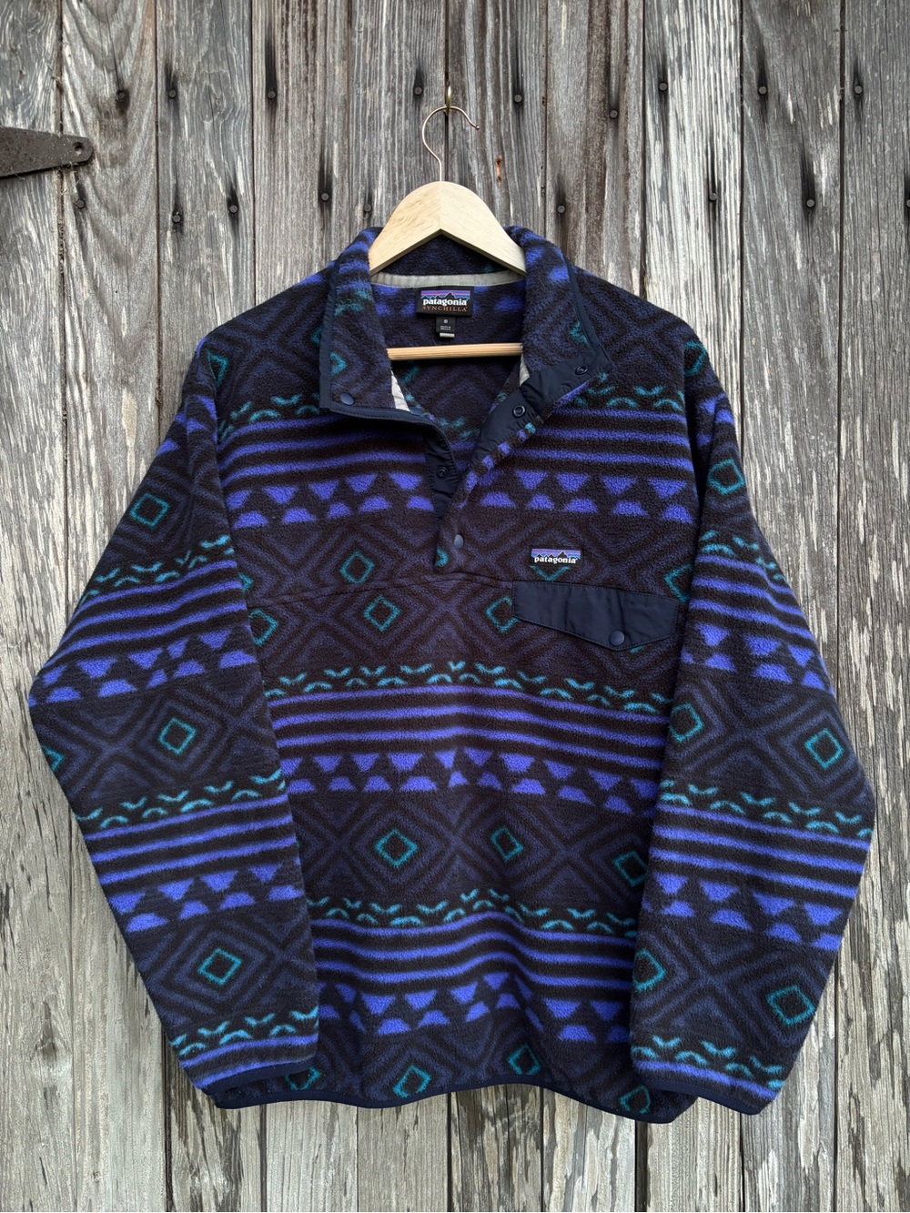 Patagonia Men's Lightweight Synchilla Snap-T Pullover Aztec blue size medium